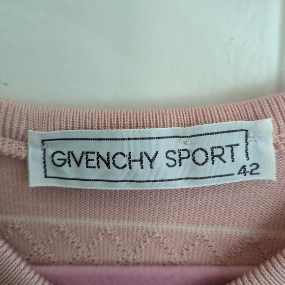 Vintage Givenchy Sport Pink V-Neck Swester - Picture 2 of 3